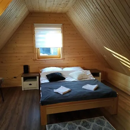 Janicka * Újterebes